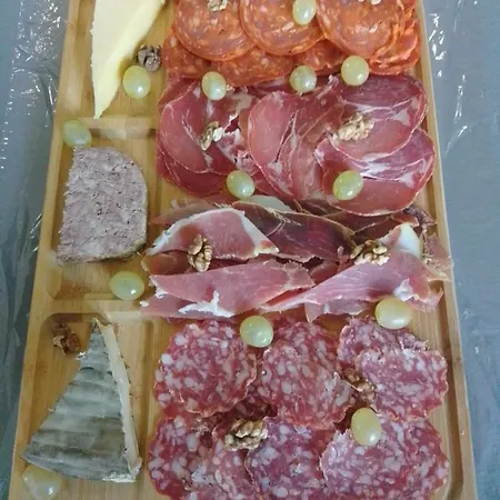 Lägenhet Maison De Bourg